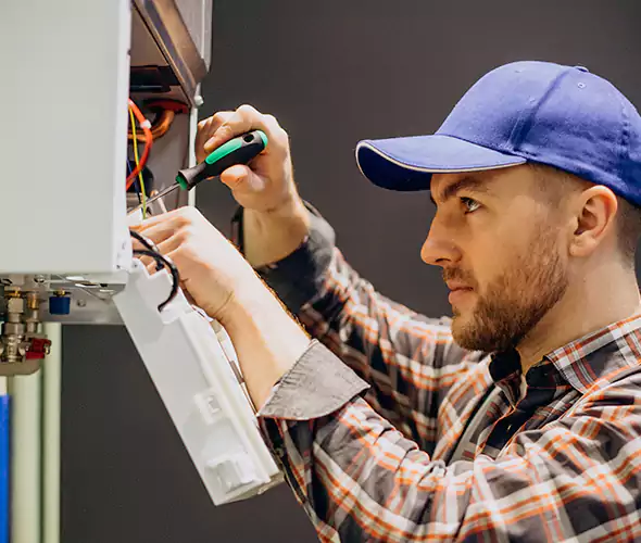 Expert Plumber for Tankless Water Heater Maintenance in Ashland, KY: Schedule Professional Maintenance Services with Us